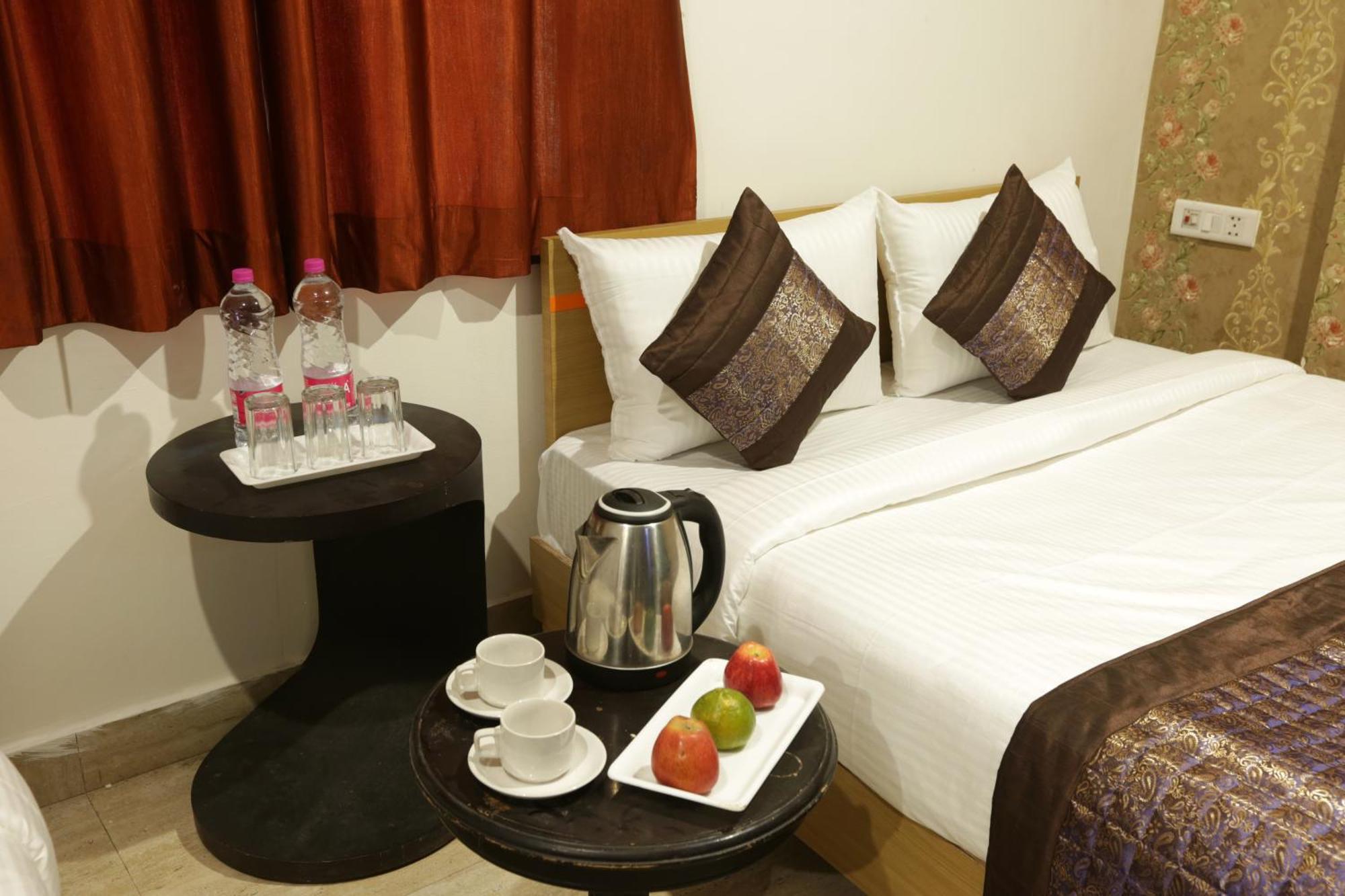 Park Near Delhi Airport 3* New Delhi